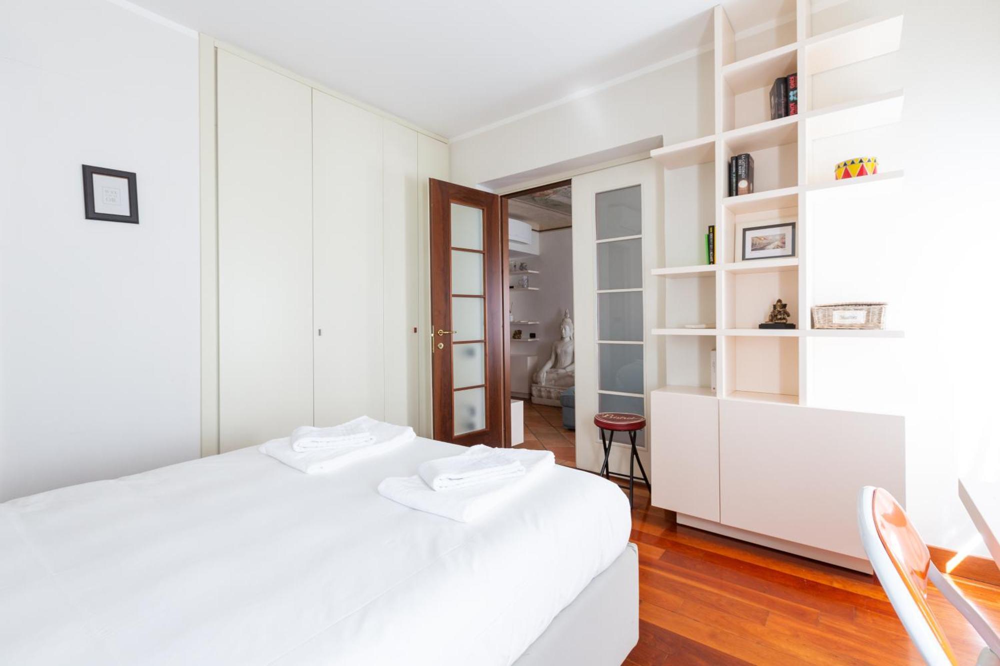 Cosy Two Bedroom Apartment Close To Navigli Милан Экстерьер фото